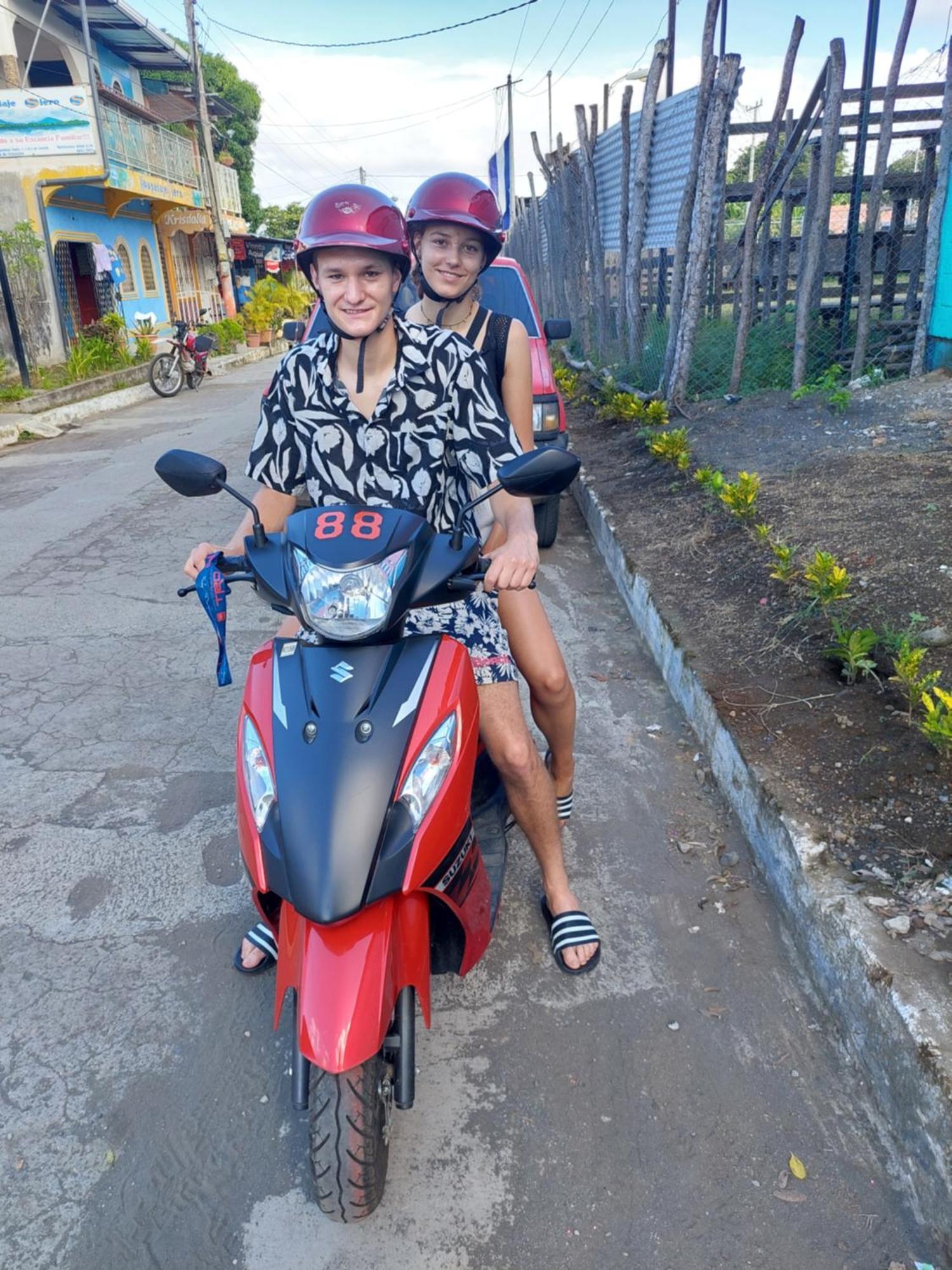Guest House Nena โมโยกัลปา ภายนอก รูปภาพ